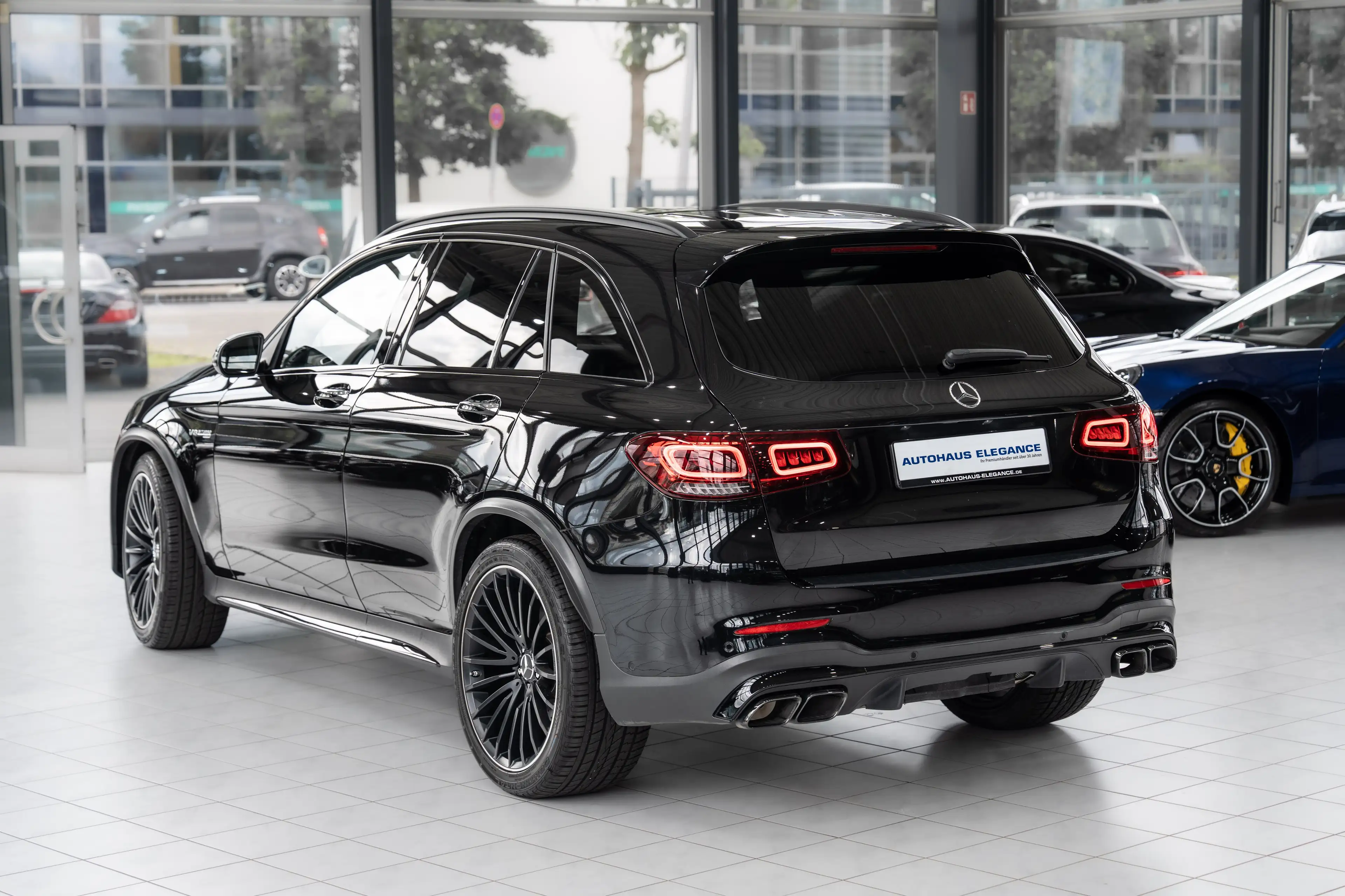 Mercedes-Benz GLC 63 AMG 4Matic*DRIVERS-PACKAGE*NIGHT*BURM*LUFT*PANO* — photo 9