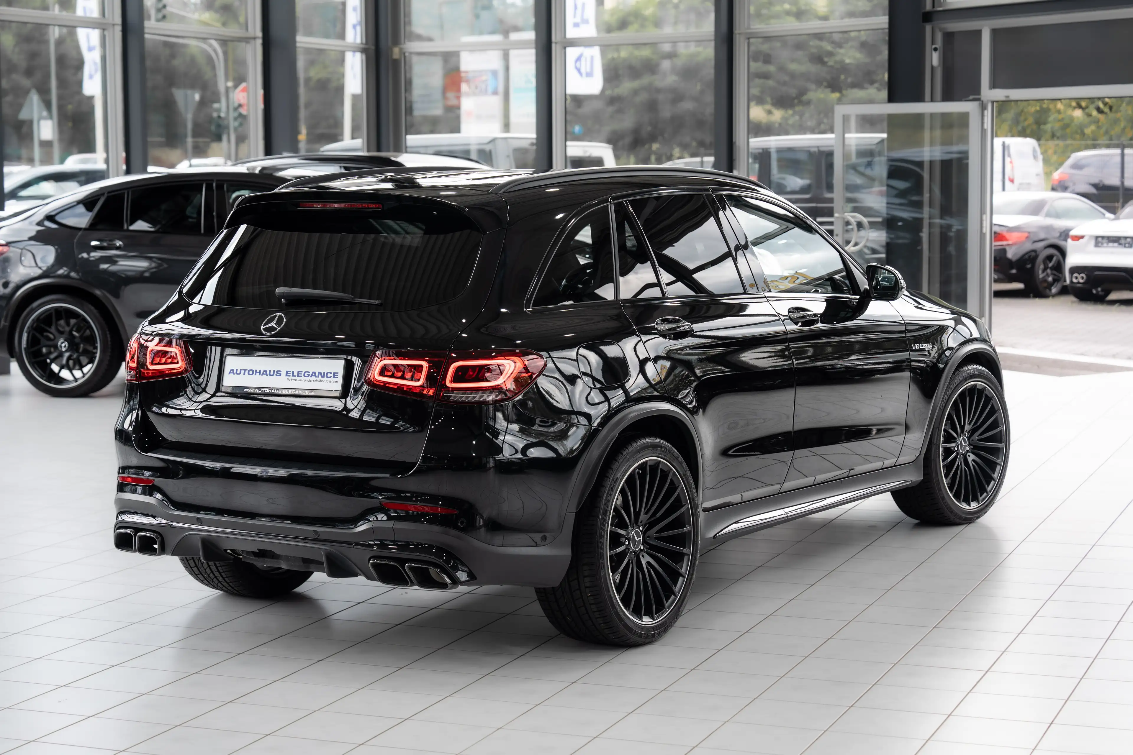 Mercedes-Benz GLC 63 AMG 4Matic*DRIVERS-PACKAGE*NIGHT*BURM*LUFT*PANO* — photo 10