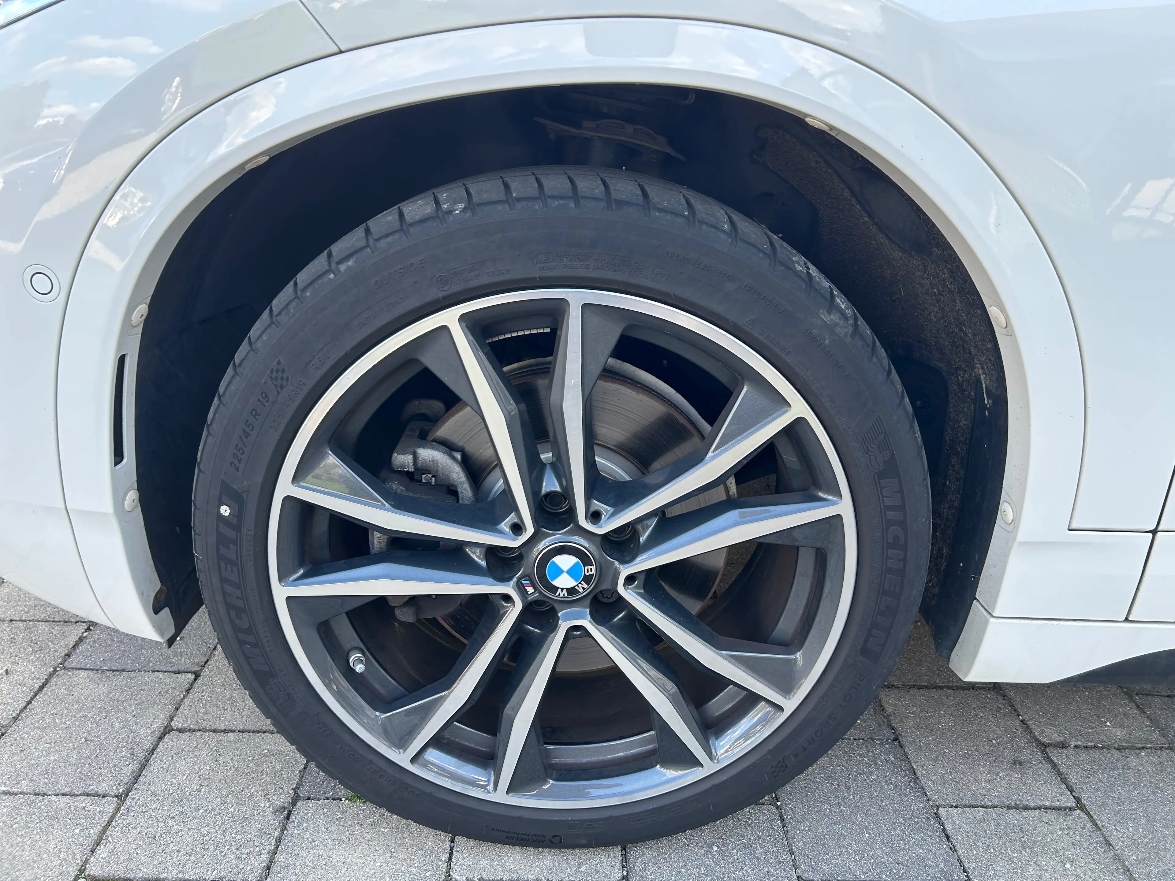 BMW X2 X2 xDrive25d M-Sport Navi AHK RFK HiFi DAB 19" — photo 5