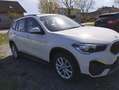 BMW X1 sDrive18d Aut.Advantage,Panoramadach,Head-up-Di... Weiß - thumbnail 4