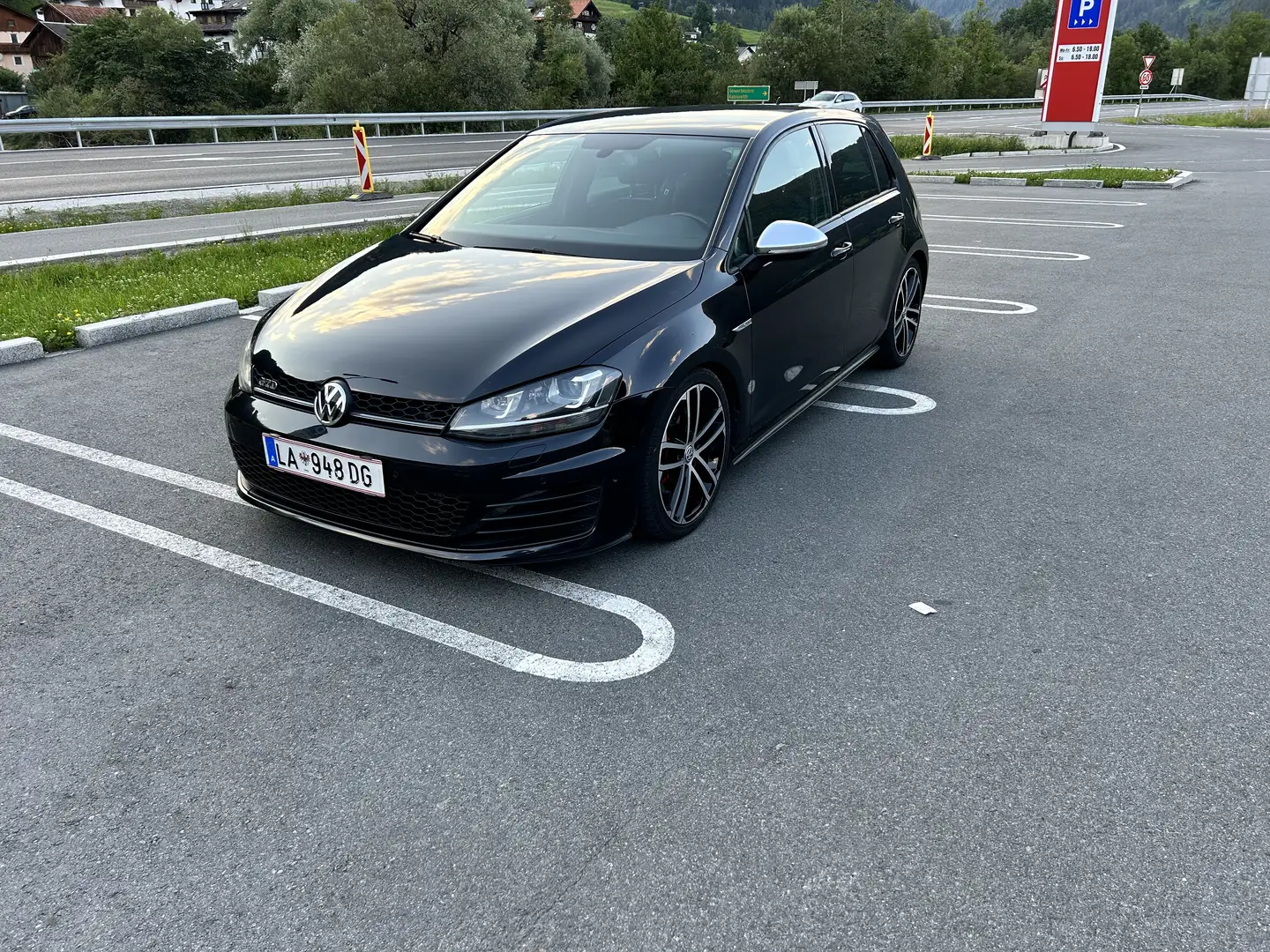 Volkswagen Golf GTD 2,0 TDI DSG - 1