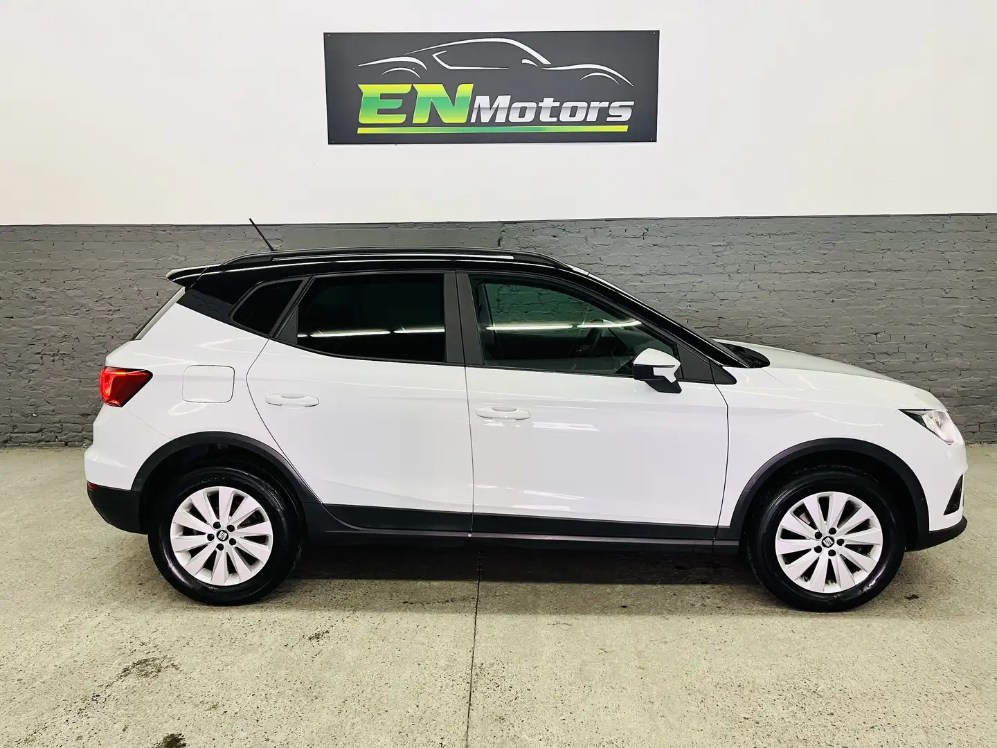 SEAT Arona 1.0 TSI //GPS//APPLE CARPLAY//GARANTIE Blanc - 2