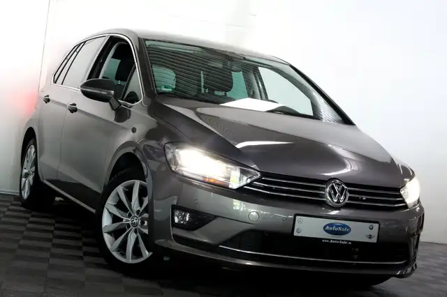 Volkswagen Golf Sportsvan view 9