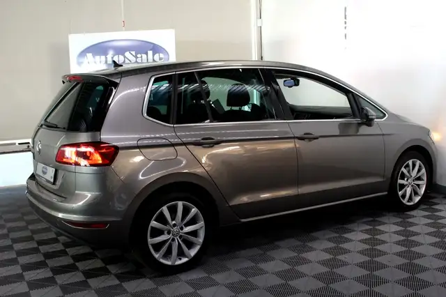 Volkswagen Golf Sportsvan view 7
