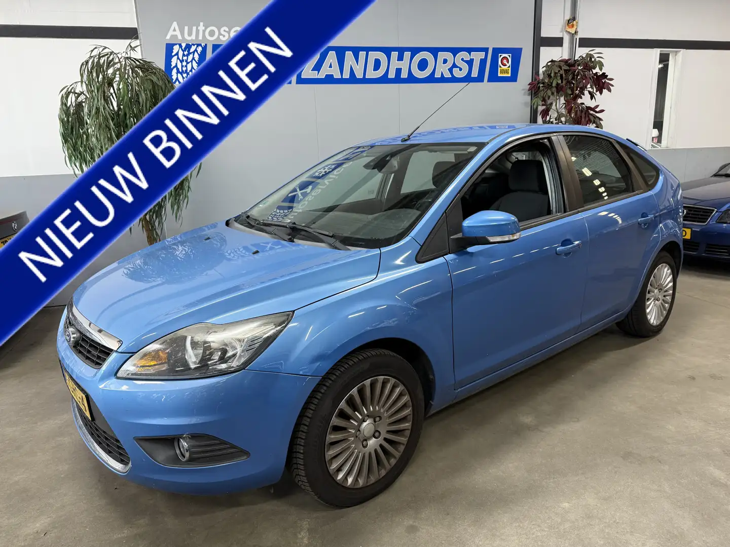 Ford Focus 1.6 Titanium Blauw - 1