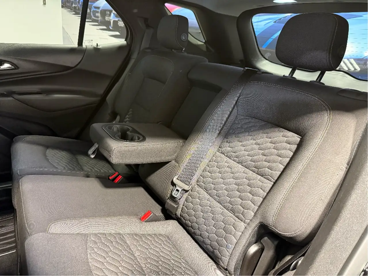 Chevrolet Equinox снимка Chevrolet Equinox