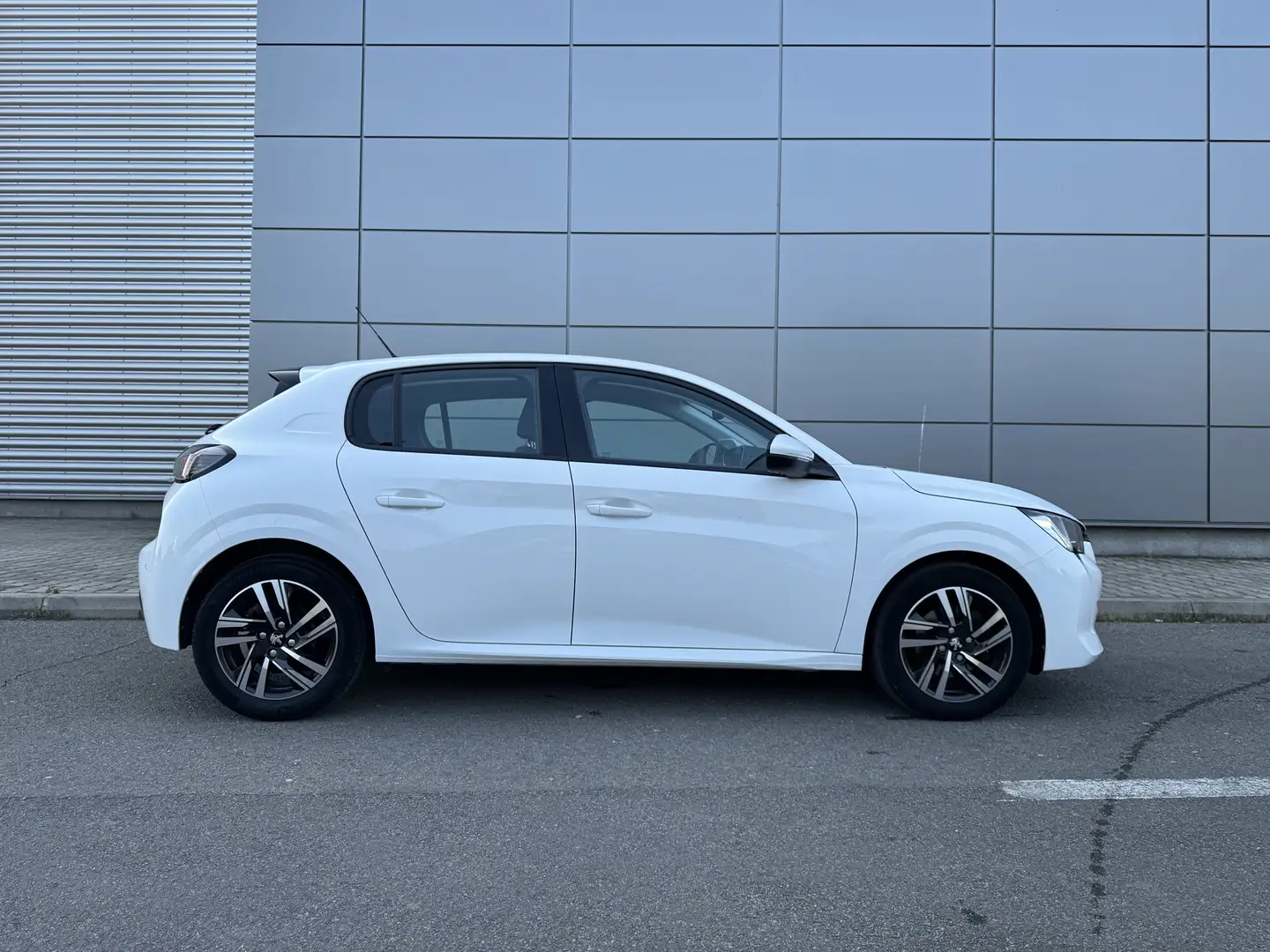 Peugeot 208 PureTech 110 Stop & Start Allure - 2