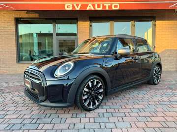 Mini IV F55 2021 5p 5p 1.5 Camden auto