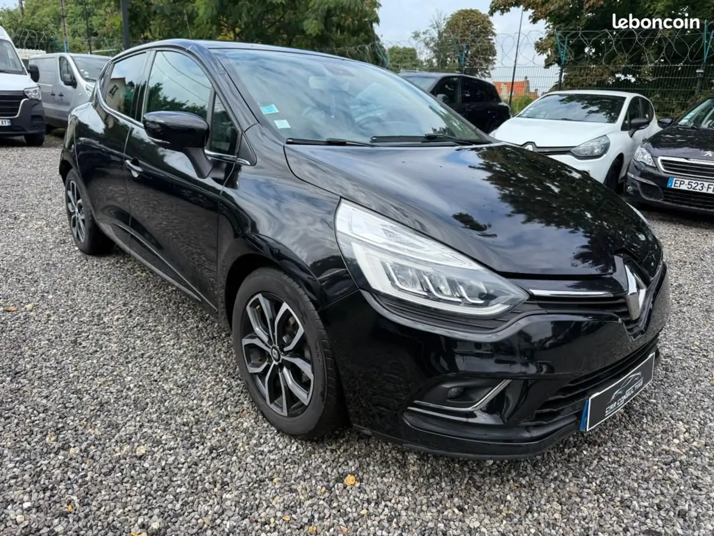 Renault Clio IV dCi 90 Energy Intens Noir - 1