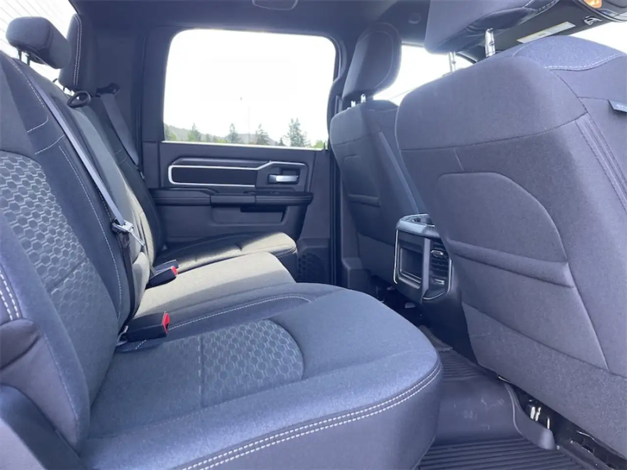 RAM 3500 снимка RAM 3500