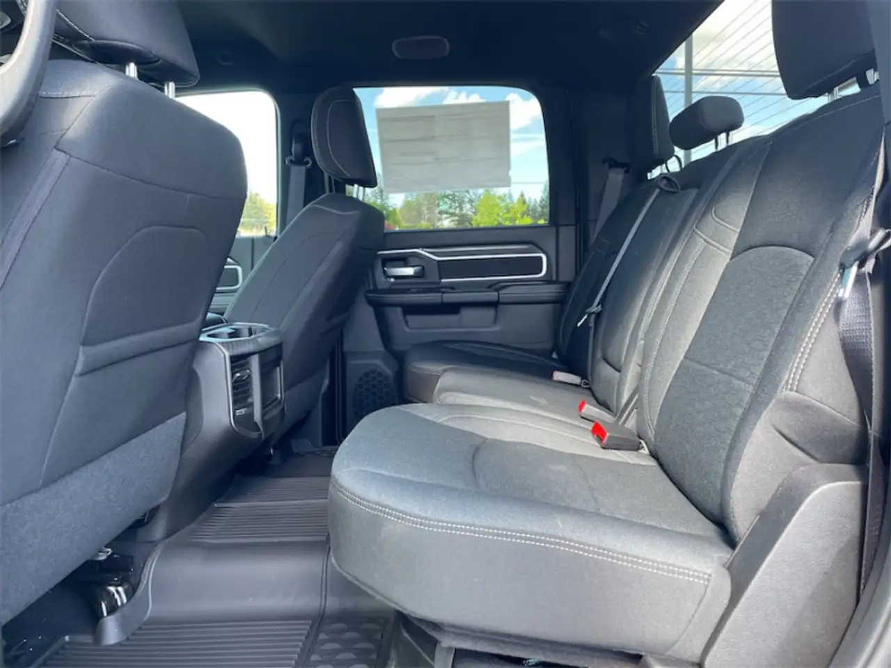 RAM 3500 снимка RAM 3500