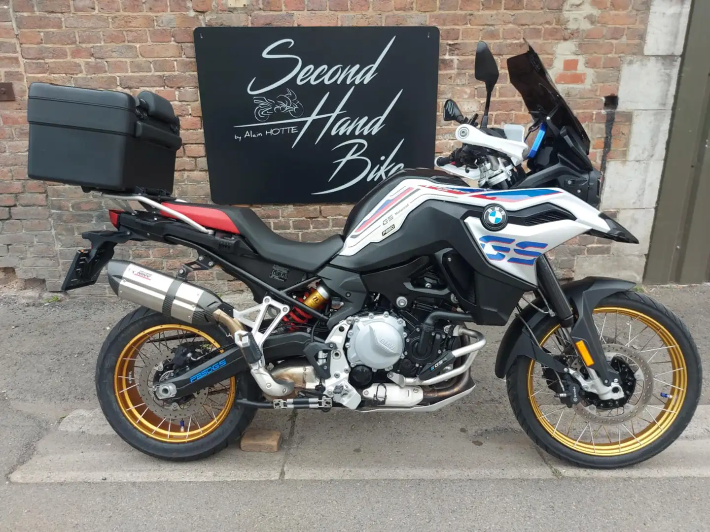 BMW F 850 GS BMW F 850 GS A L'ETAT NEUF, GARANTIE 1AN, 11950 EU Wit - 1