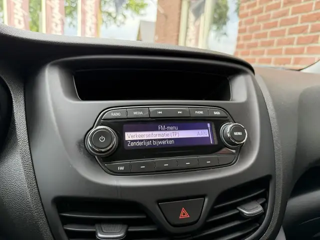 Opel Karl view 23