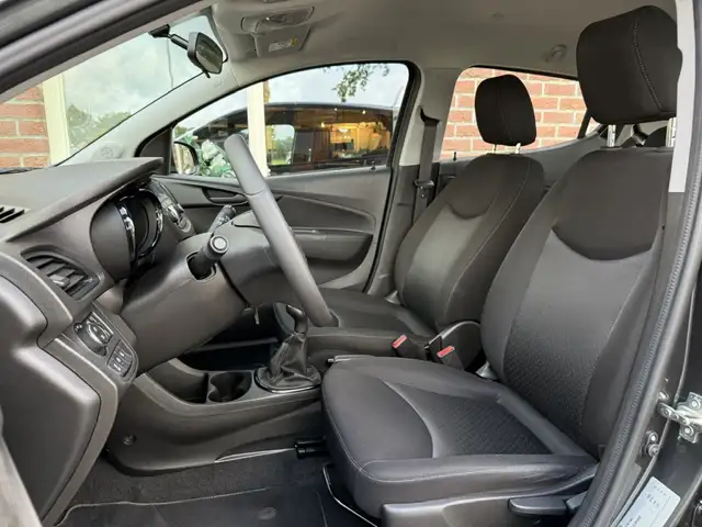 Opel Karl view 4