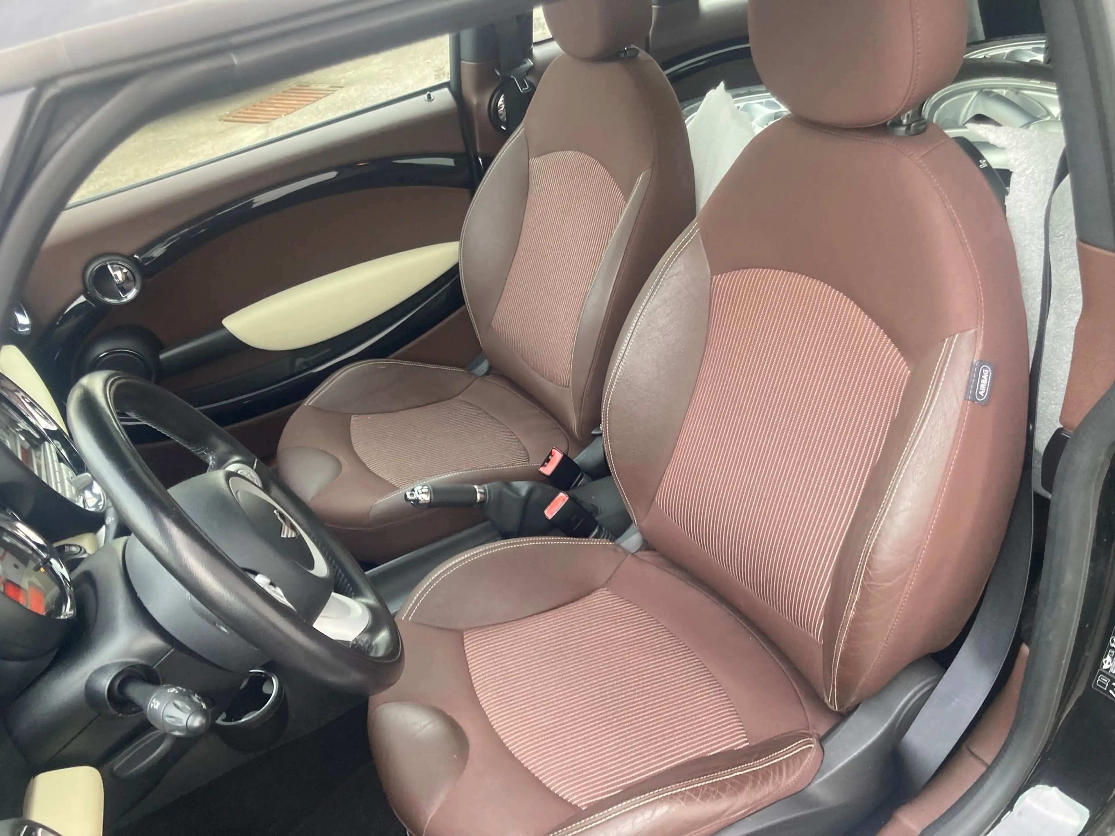 MINI Cooper Clubman Cooper — photo 11