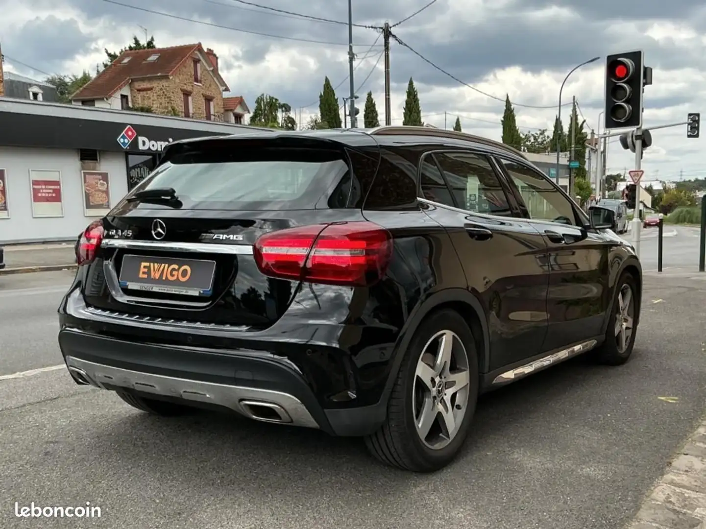 Mercedes-Benz GLA 180 Classe Mercedes 1.6 180 120 INTUITION Noir - 2