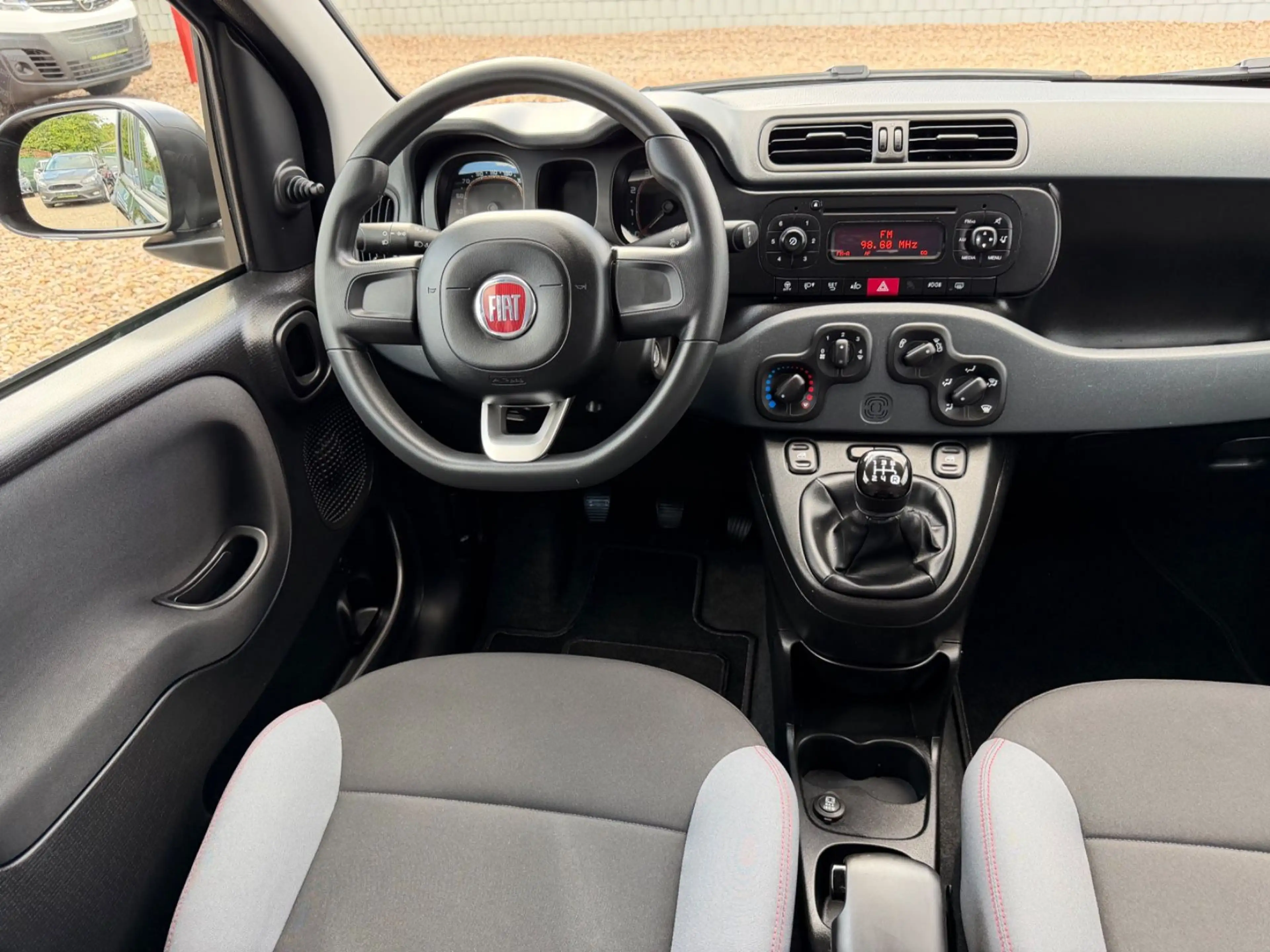 Fiat Panda Easy Inspektion neu HU Neu Allwetterreifen — photo 12