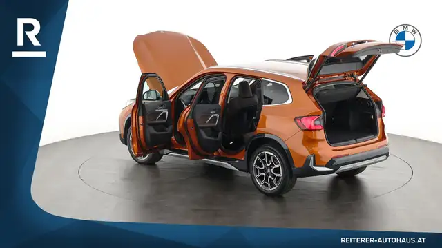 BMW X1 view 10