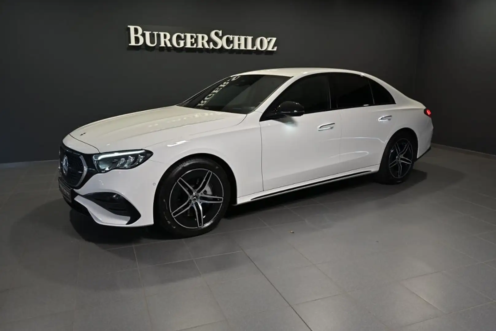 Mercedes-Benz E 200