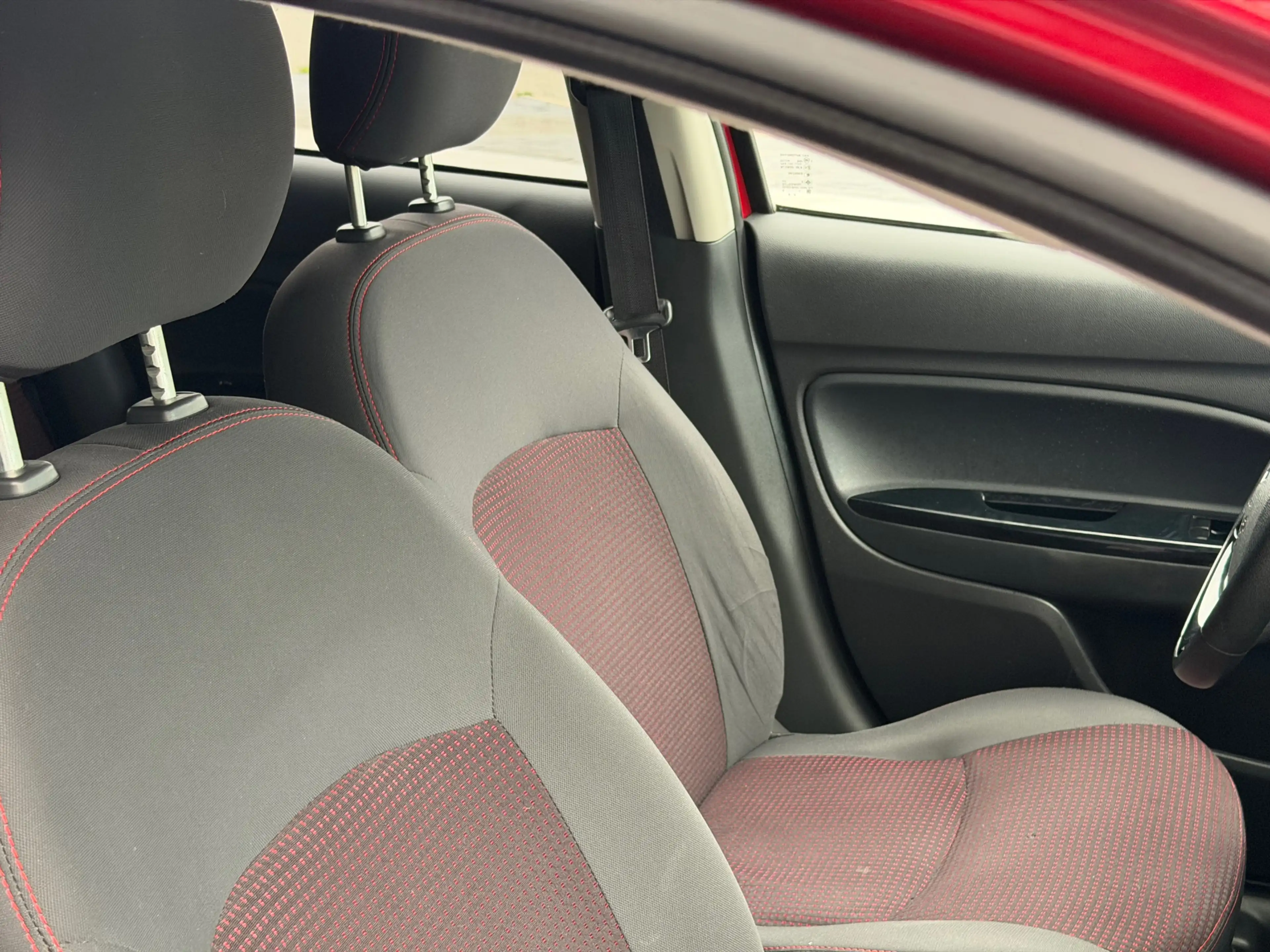 Mitsubishi Space Star 1.2 Advance/Automaat/airco/Carplay/Stoelverwarming — photo 11