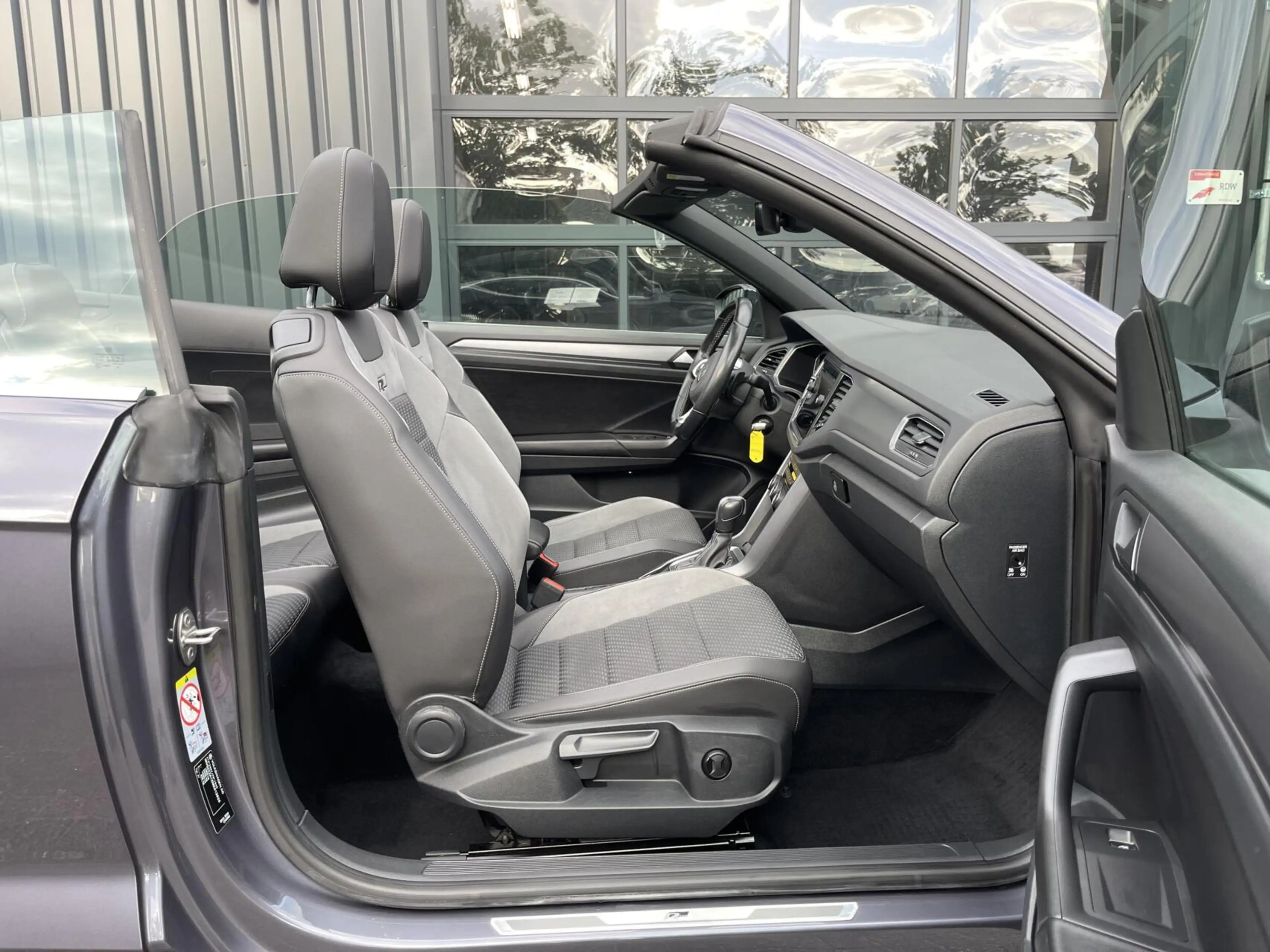 Volkswagen T-Roc Cabrio 1.5 TSI R-Line AUT. TREKHAAK|DIGITAAL COCKP — photo 23