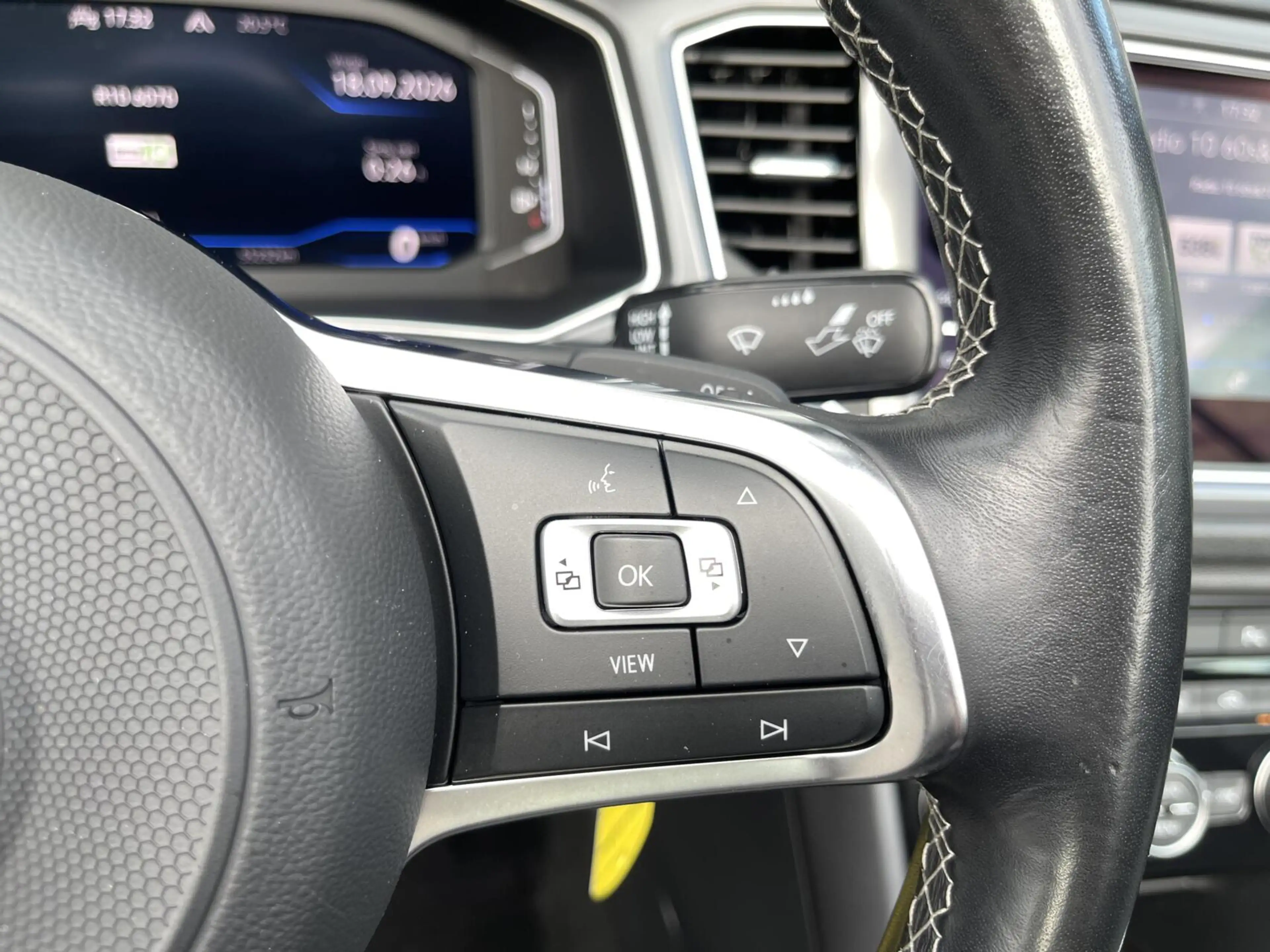 Volkswagen T-Roc Cabrio 1.5 TSI R-Line AUT. TREKHAAK|DIGITAAL COCKP — photo 13