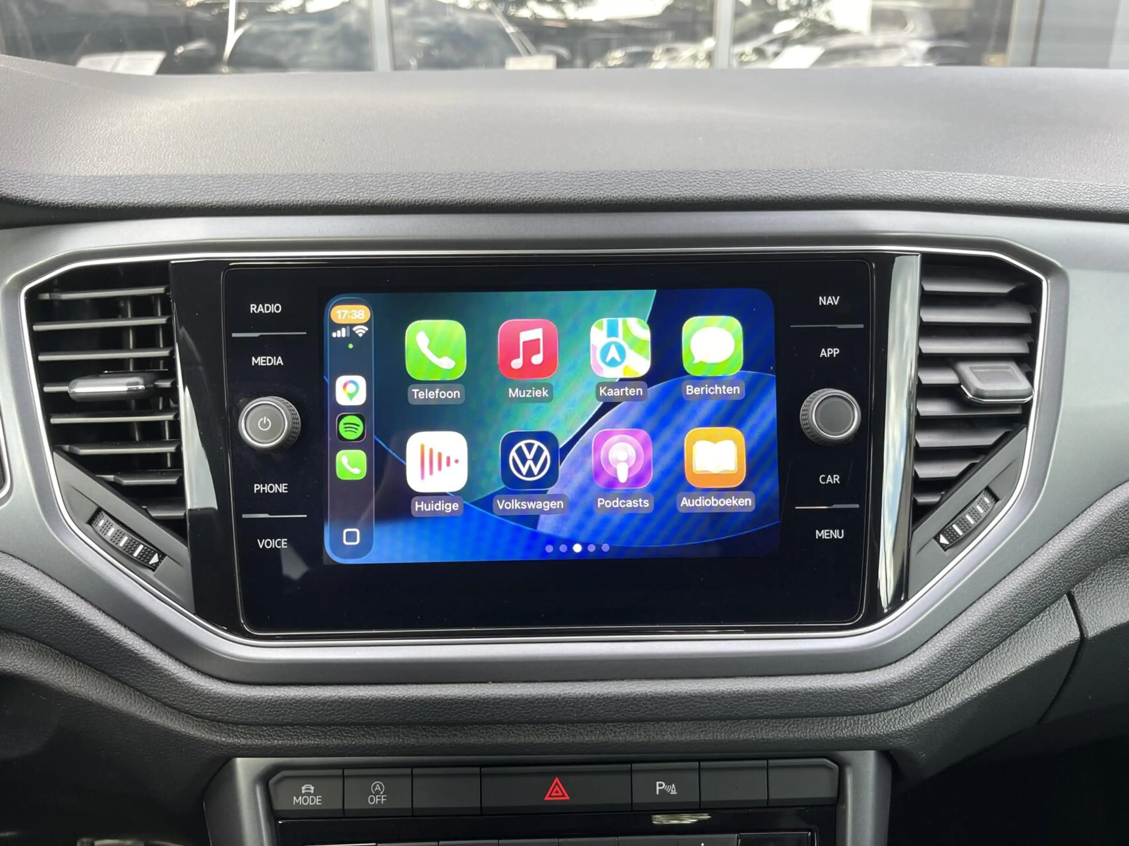 Volkswagen T-Roc Cabrio 1.5 TSI R-Line AUT. TREKHAAK|DIGITAAL COCKP — photo 9