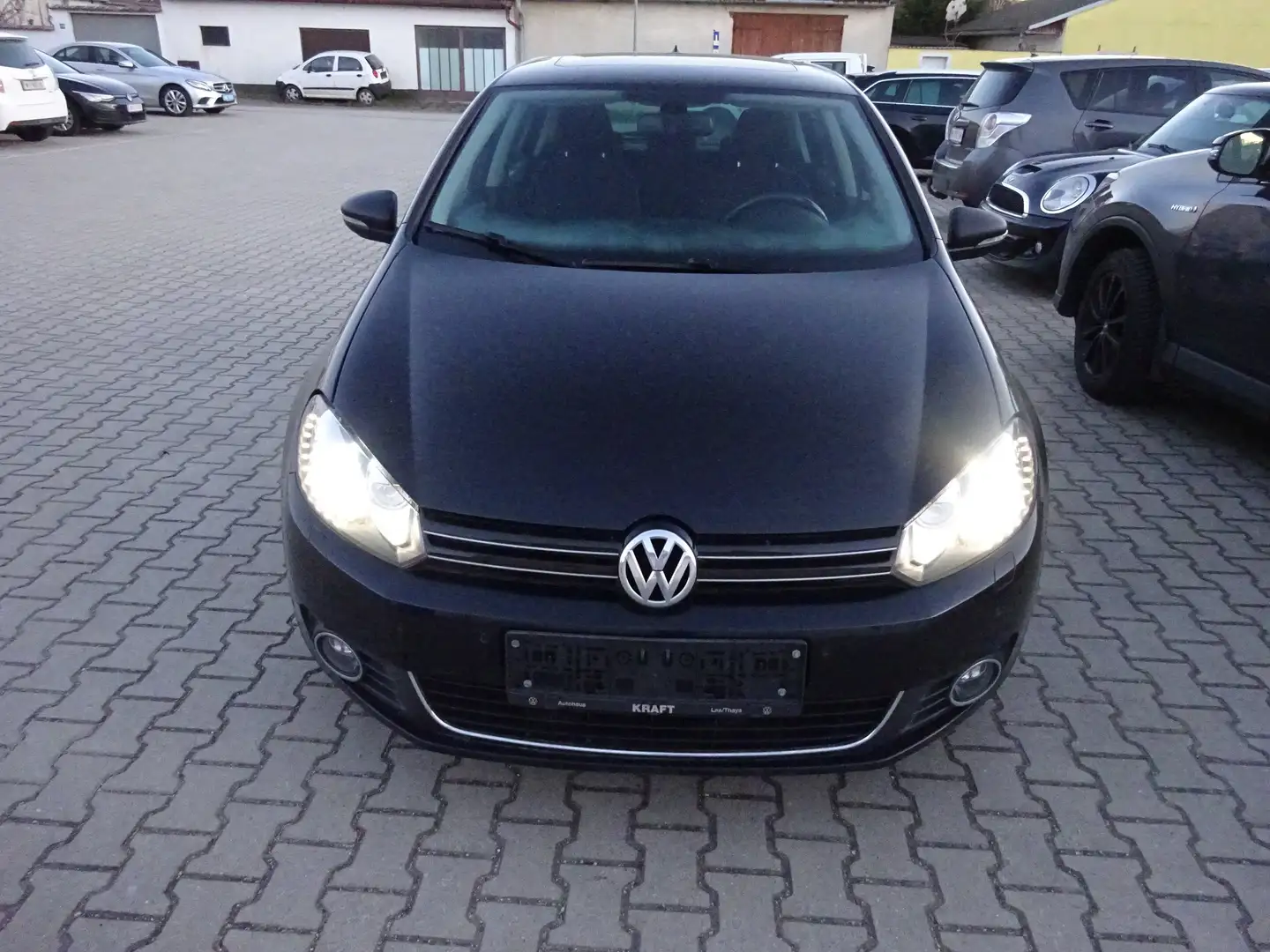 Volkswagen Golf Highline Schwarz - 2