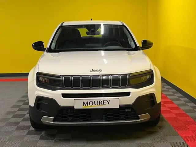 Jeep Avenger view 11