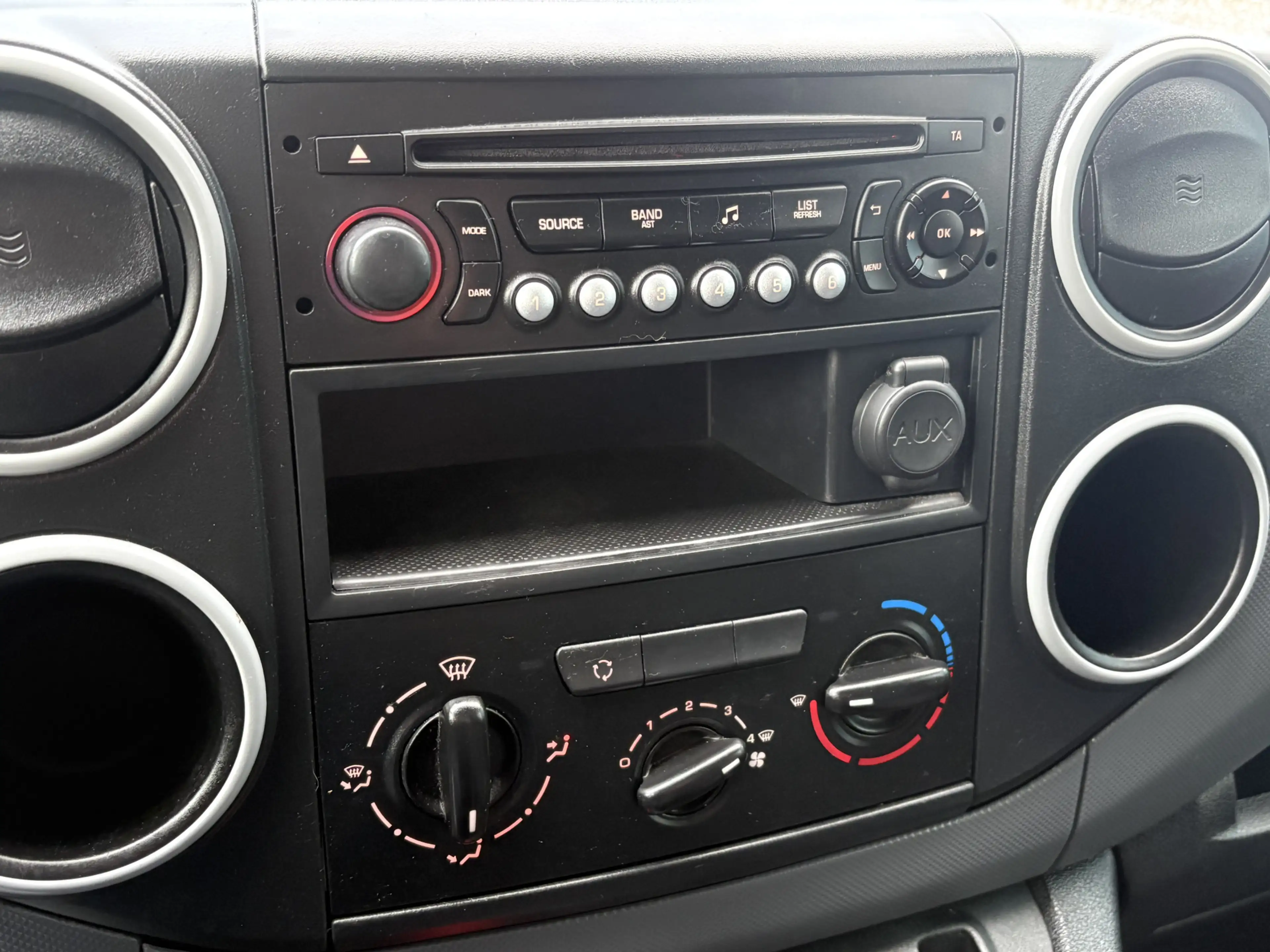 Citroen Berlingo 1.6 75Pk BlueHDI 75 Club / Cruise / SCHUIFDEUR / A — photo 14