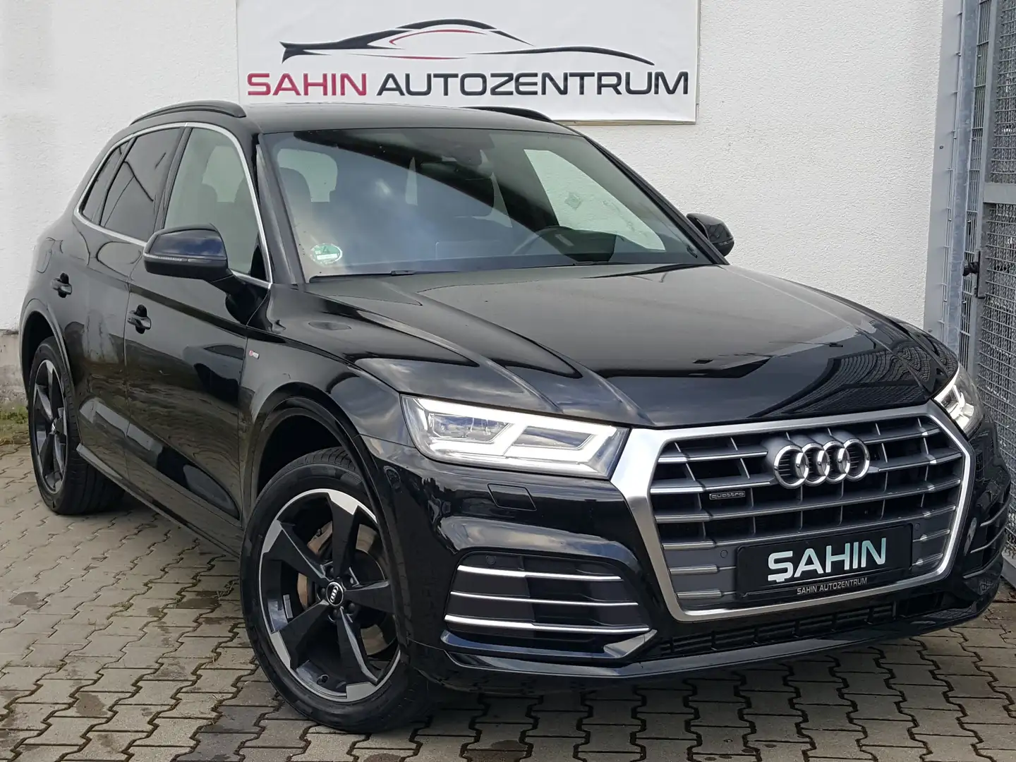 Audi Q5 50 TDI Quattro S-Line Sport  HUD MTRX VIR B&O KEYL Zwart - 2
