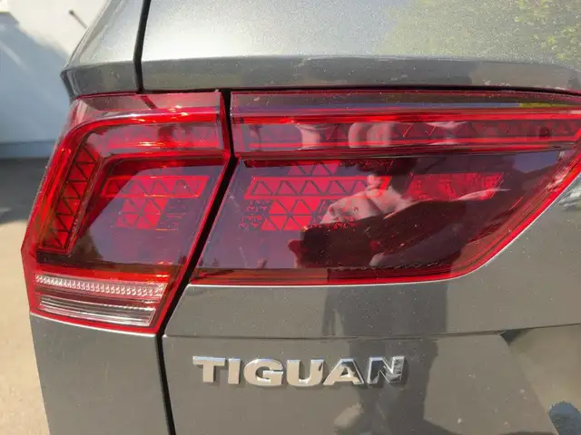 Volkswagen Tiguan view 15