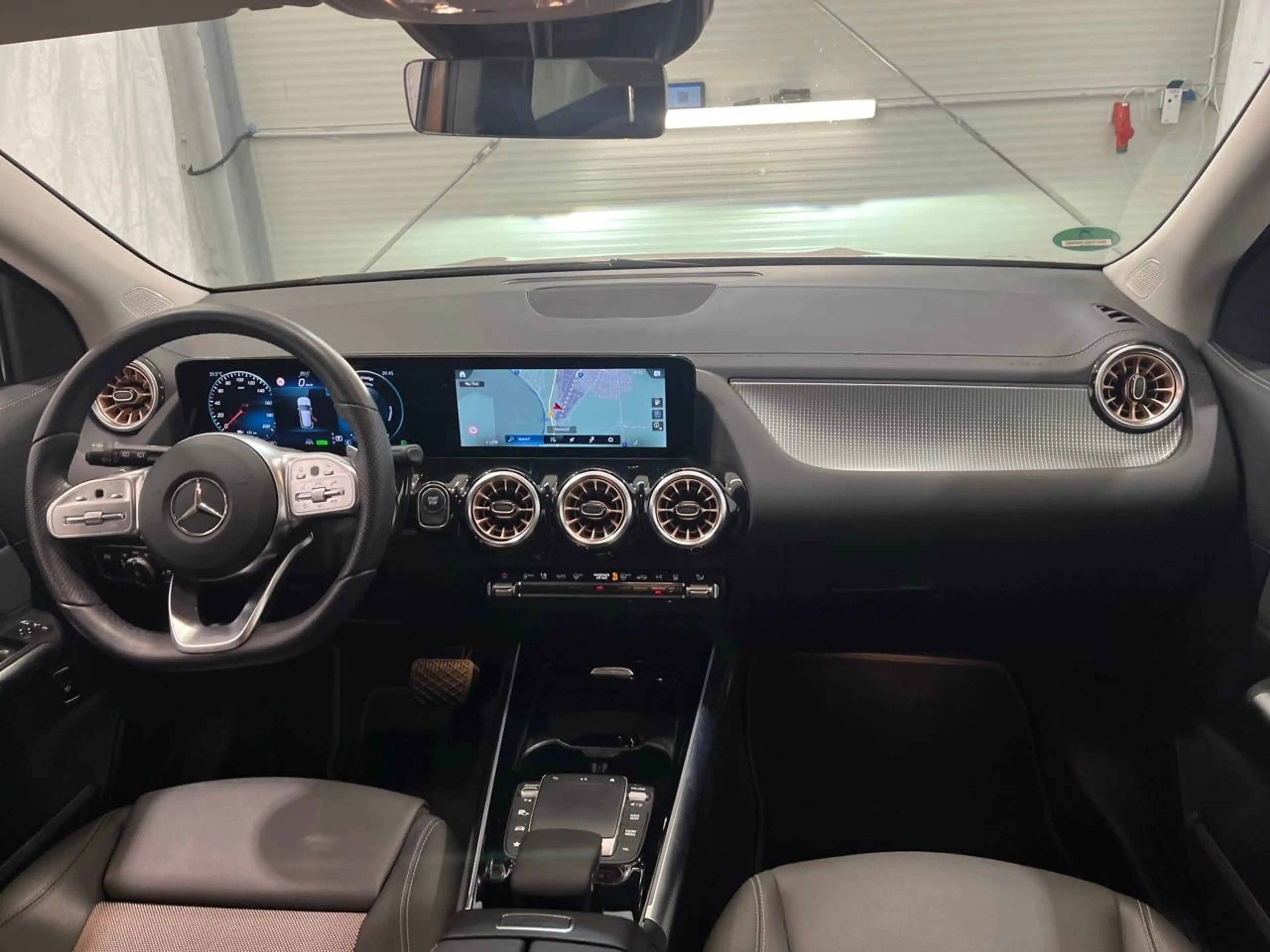 Mercedes-Benz EQA 250 + Electric Art Wide ACC BLIS El.Heckkl. — photo 6