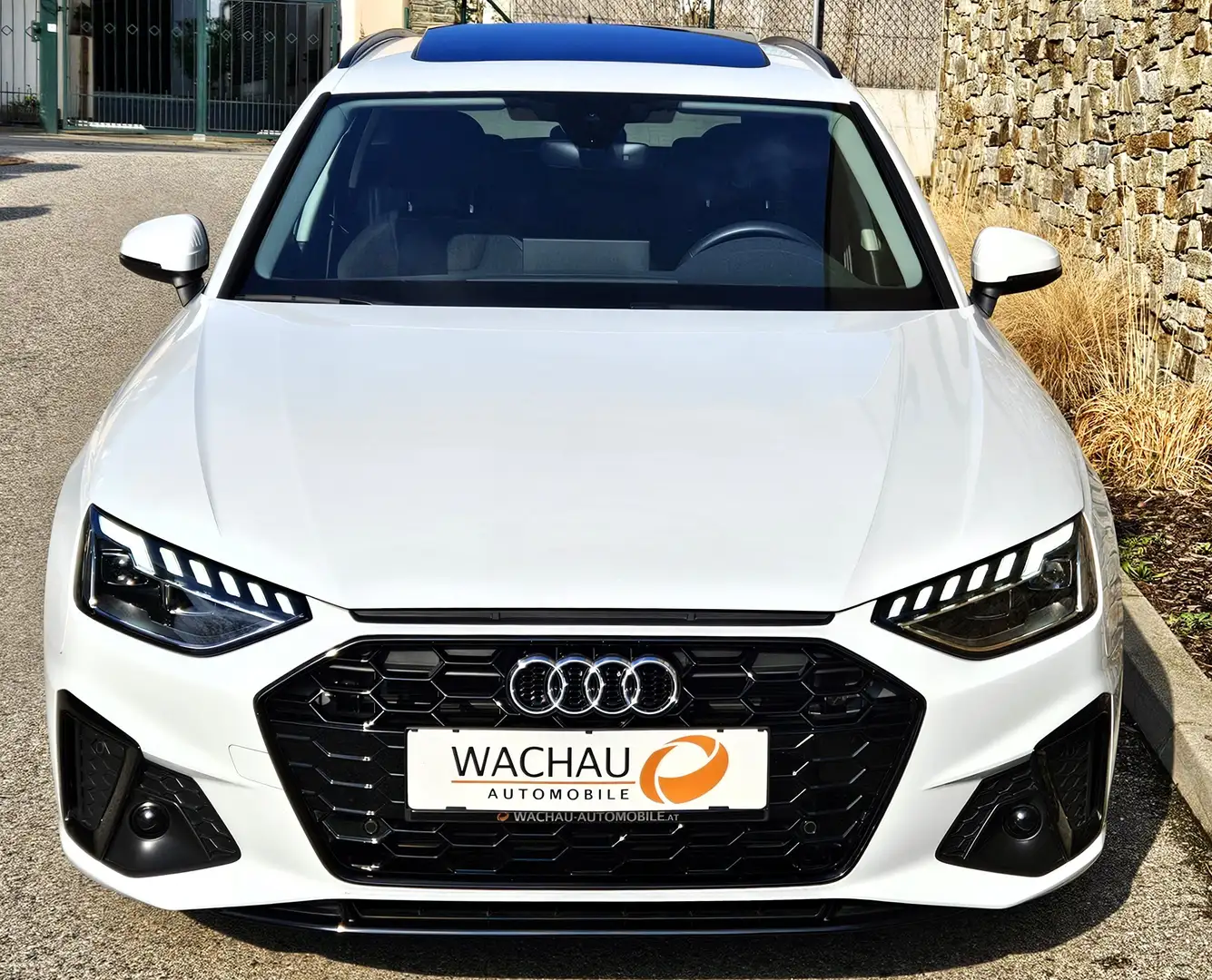 Audi A4 Avant 40 TDI S-line*PANO*Massage*Vorrüstung AHK Weiß - 1
