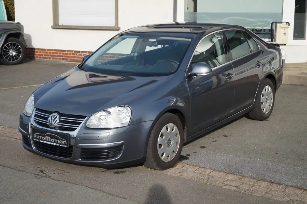 Volkswagen Jetta 2006 из Европы — купить под ключ