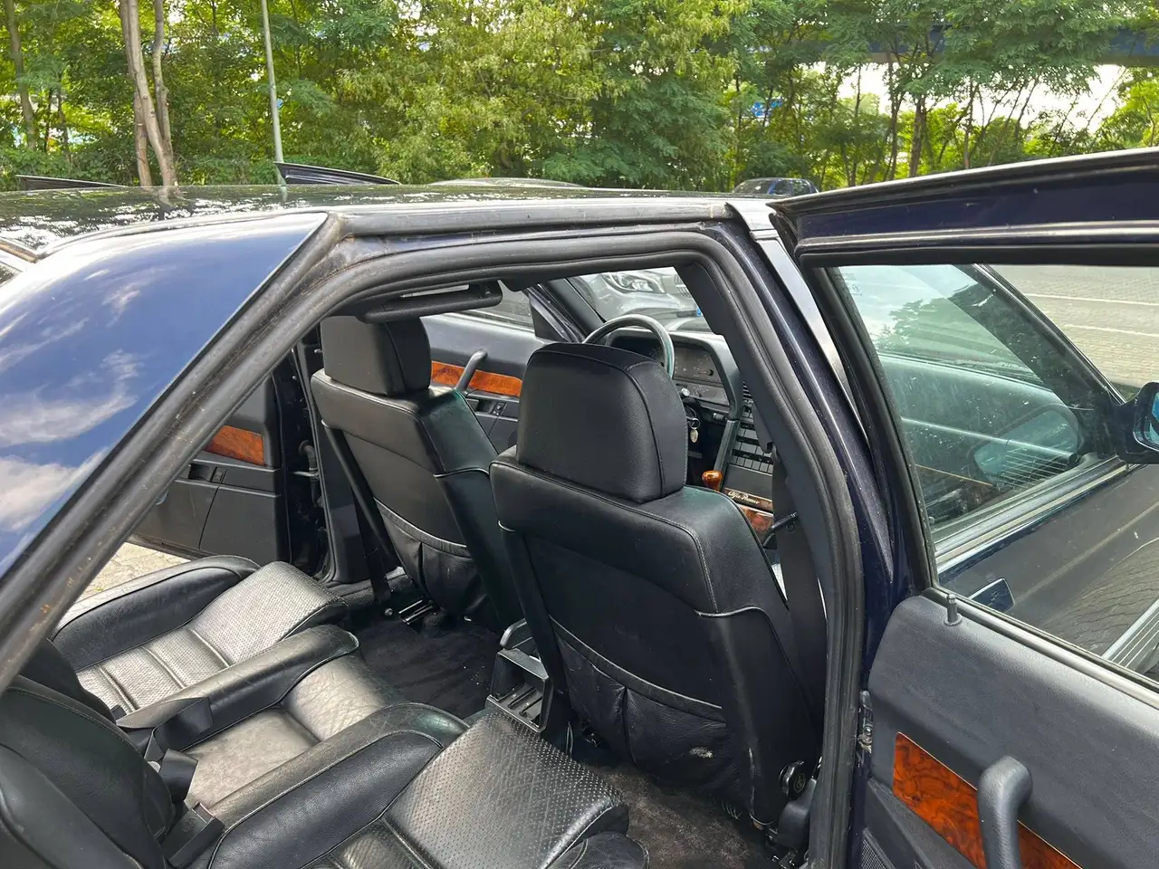 Alfa Romeo 164 3.0 V6, foto 8