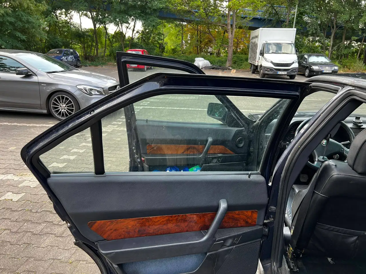 Alfa Romeo 164 3.0 V6, foto 10
