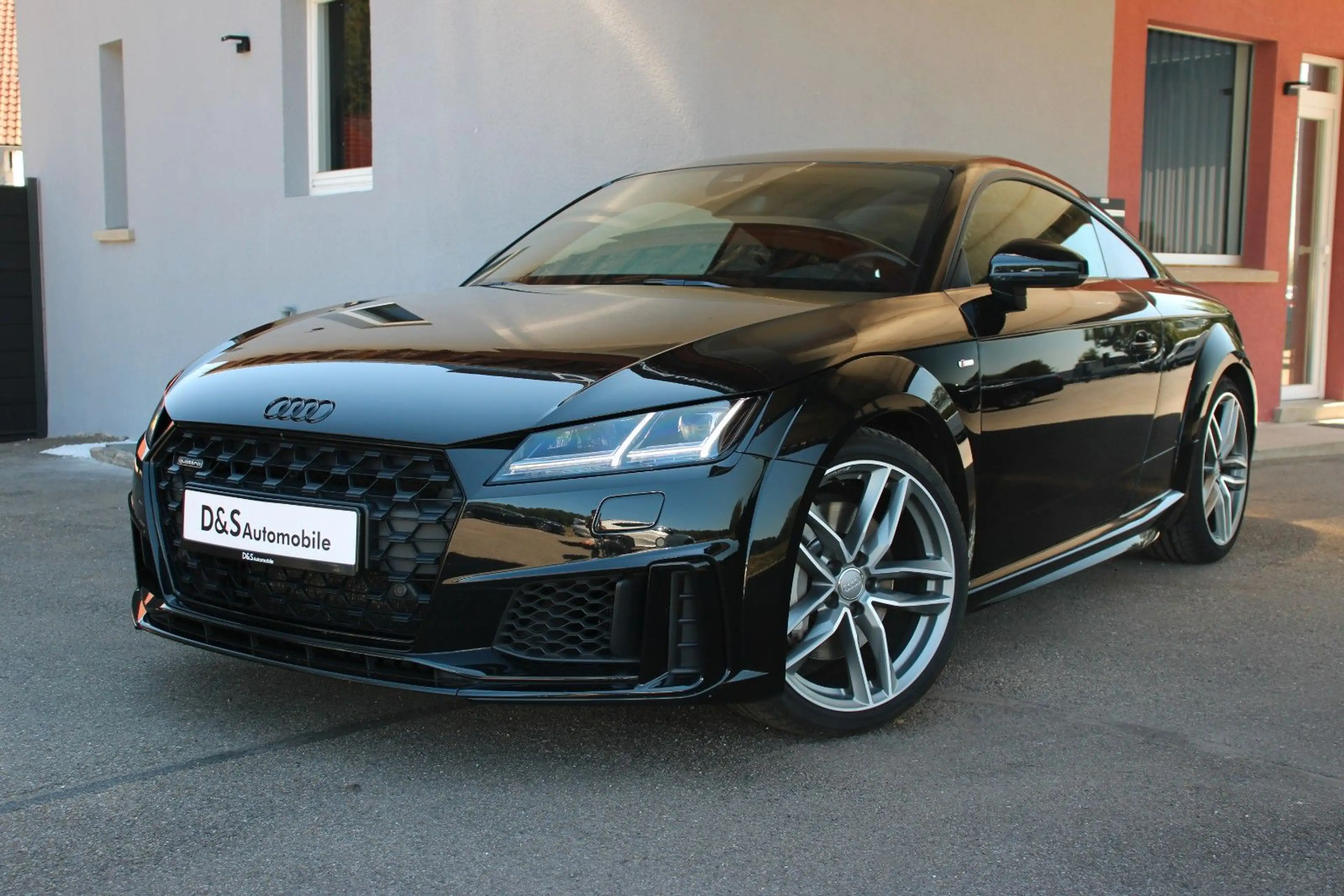 Audi TT Coupe 45 TFSI quattro *3x S-Line*RFK*Keyless*