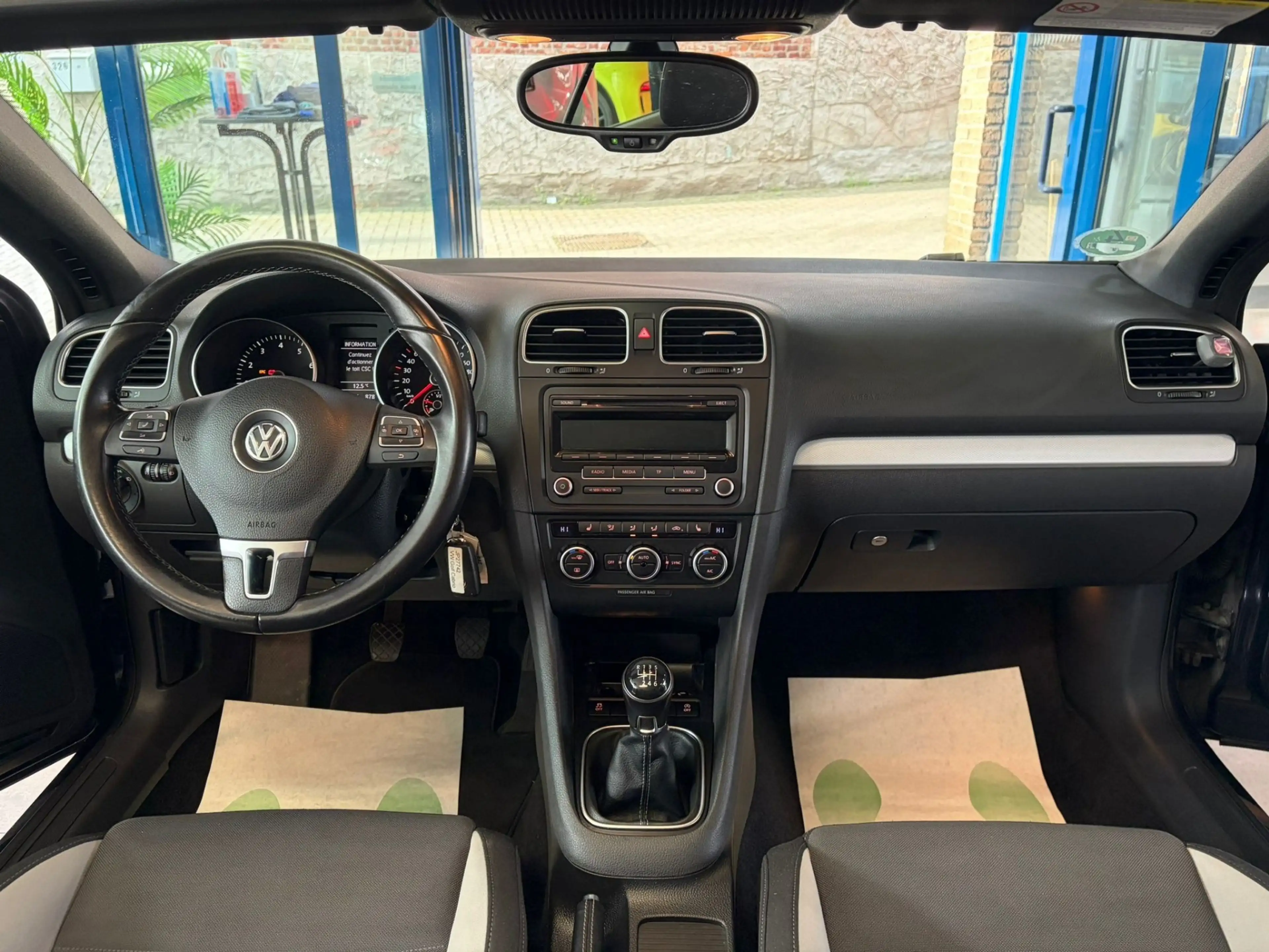 Volkswagen Golf Cabriolet Golf Cabriolet Édition Life GARANTIE — photo 7