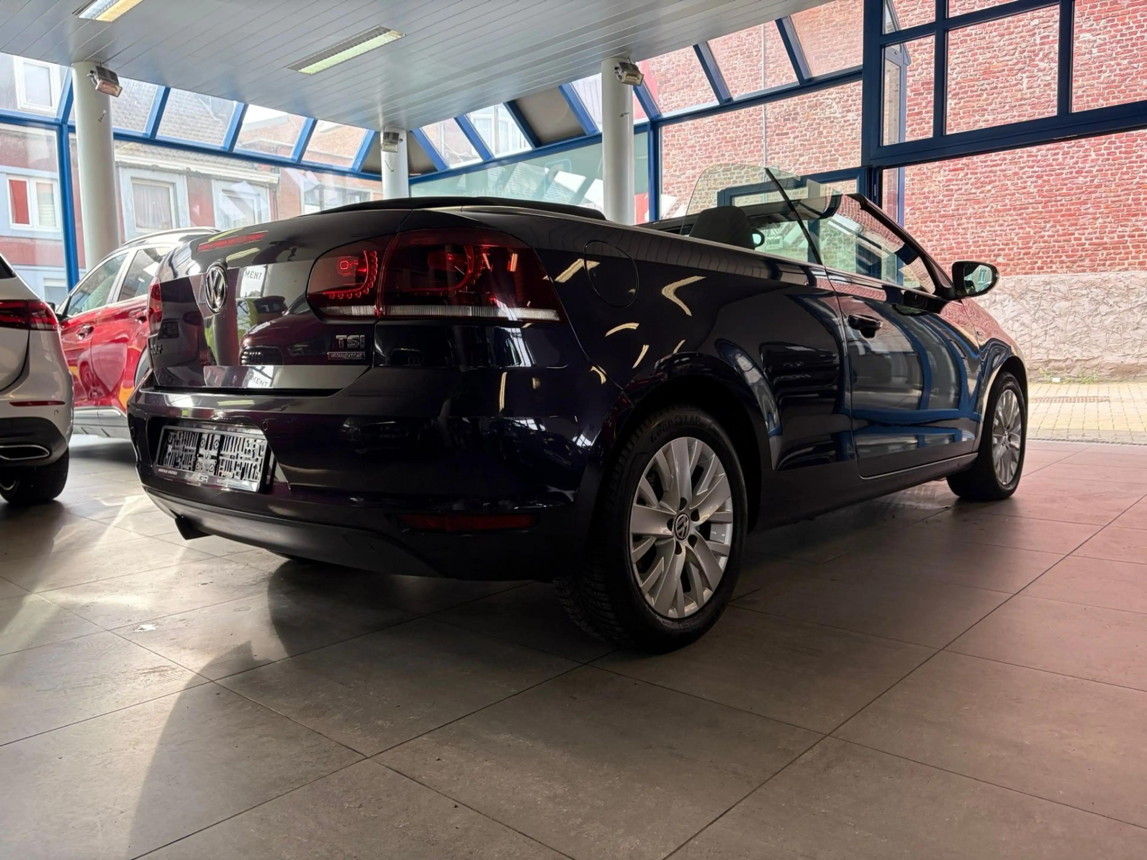 Volkswagen Golf Cabriolet Golf Cabriolet Édition Life GARANTIE — photo 16