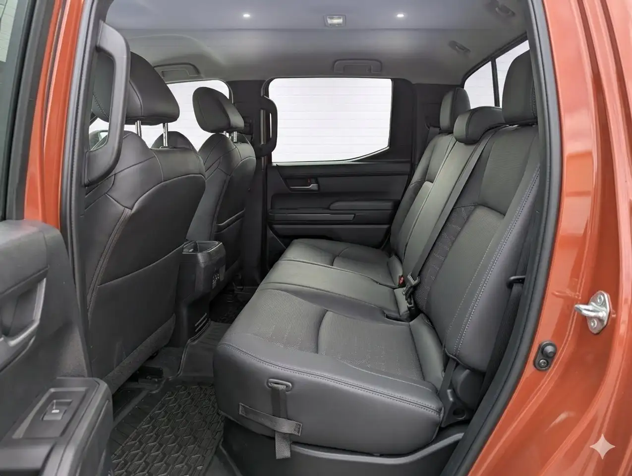 Toyota Tacoma снимка Toyota Tacoma