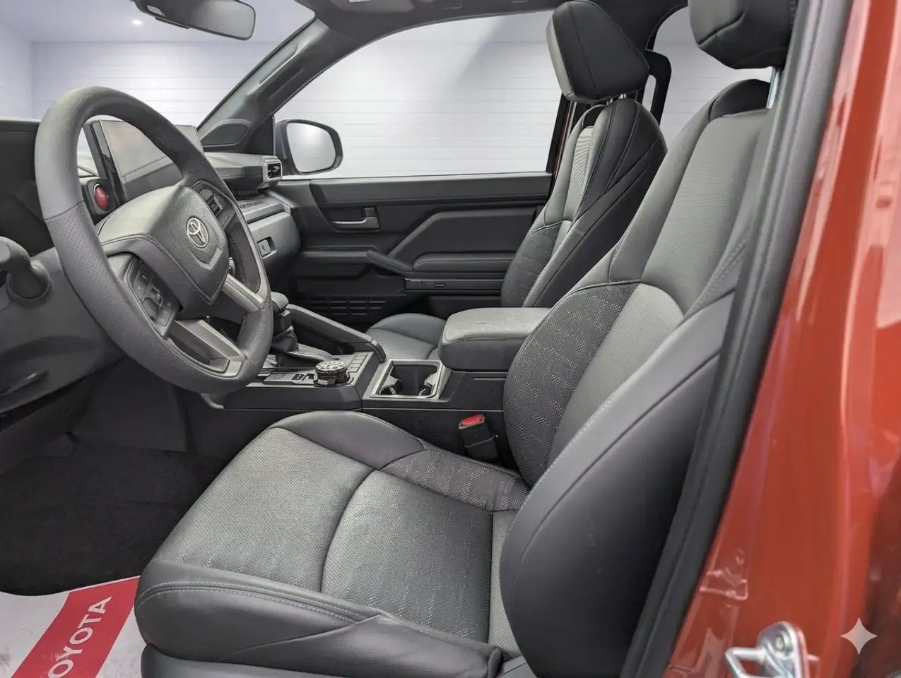 Toyota Tacoma снимка Toyota Tacoma