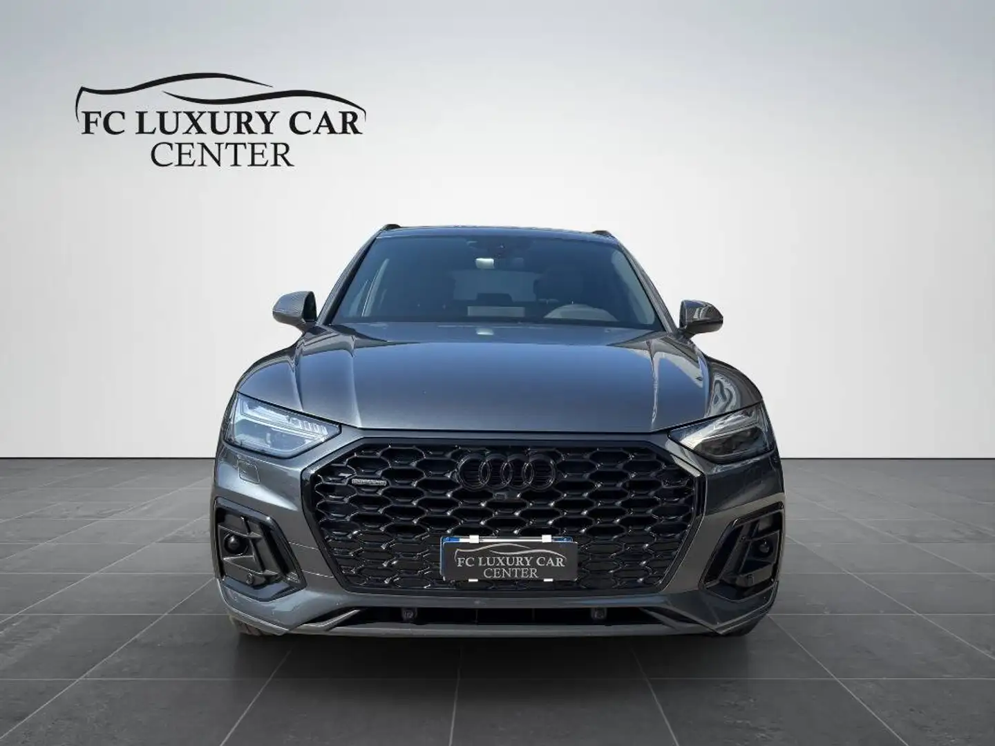 Audi Q5 2.0 tdi 204CV S line Plus Sportback SPB Full Gris - 2