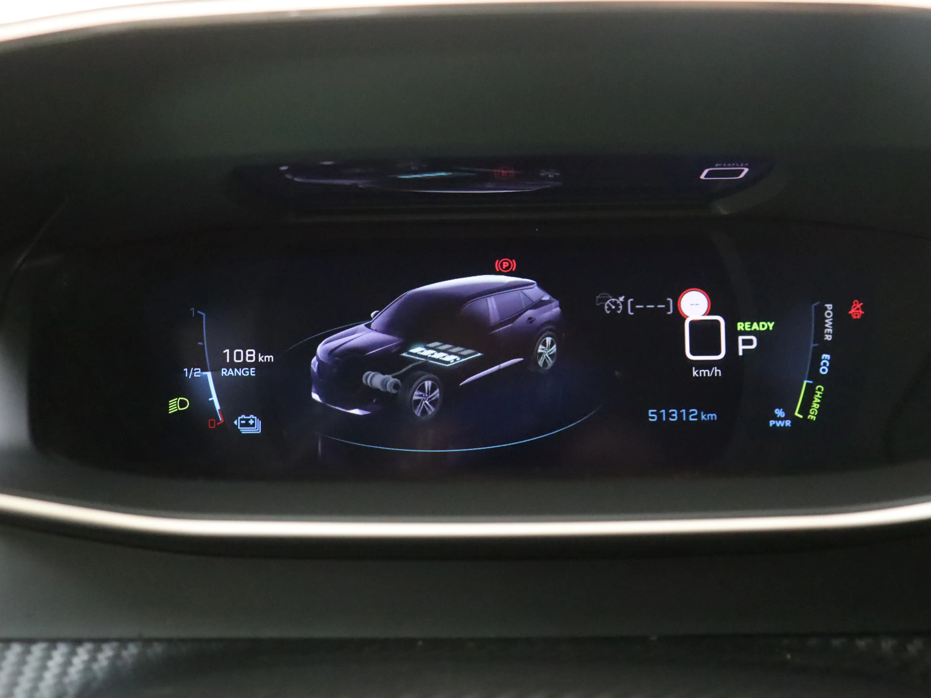 Peugeot e-2008 EV Allure 50 kWh YP — photo 7