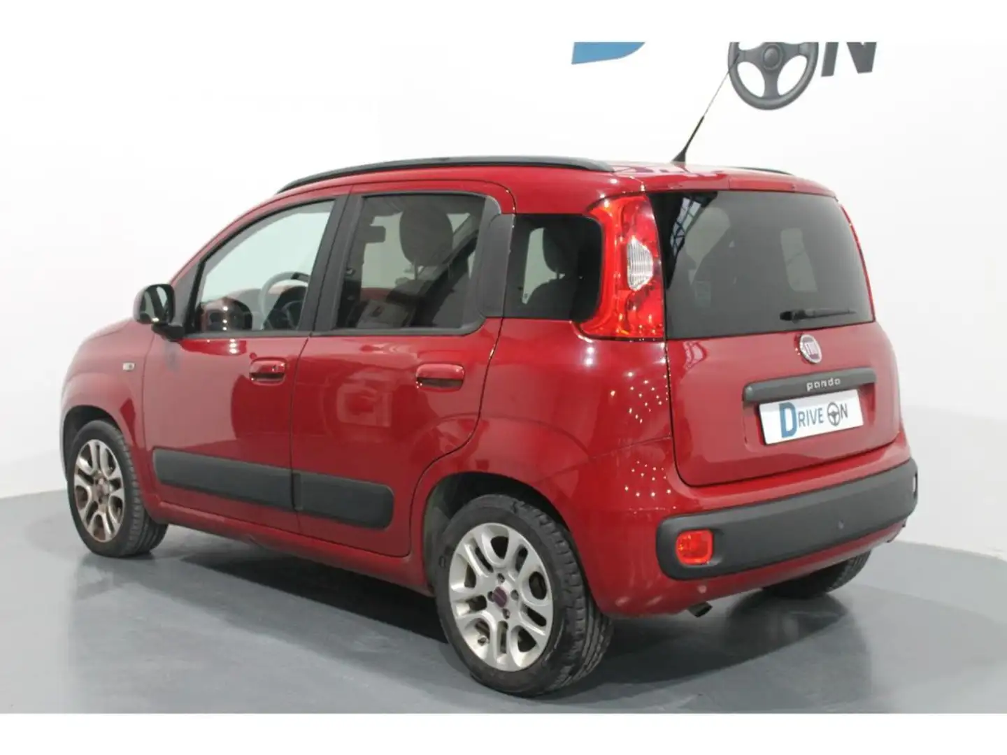 Fiat Panda 0.9i TwinAir - 85 S&S III Lounge PHASE 1 Rouge - 2