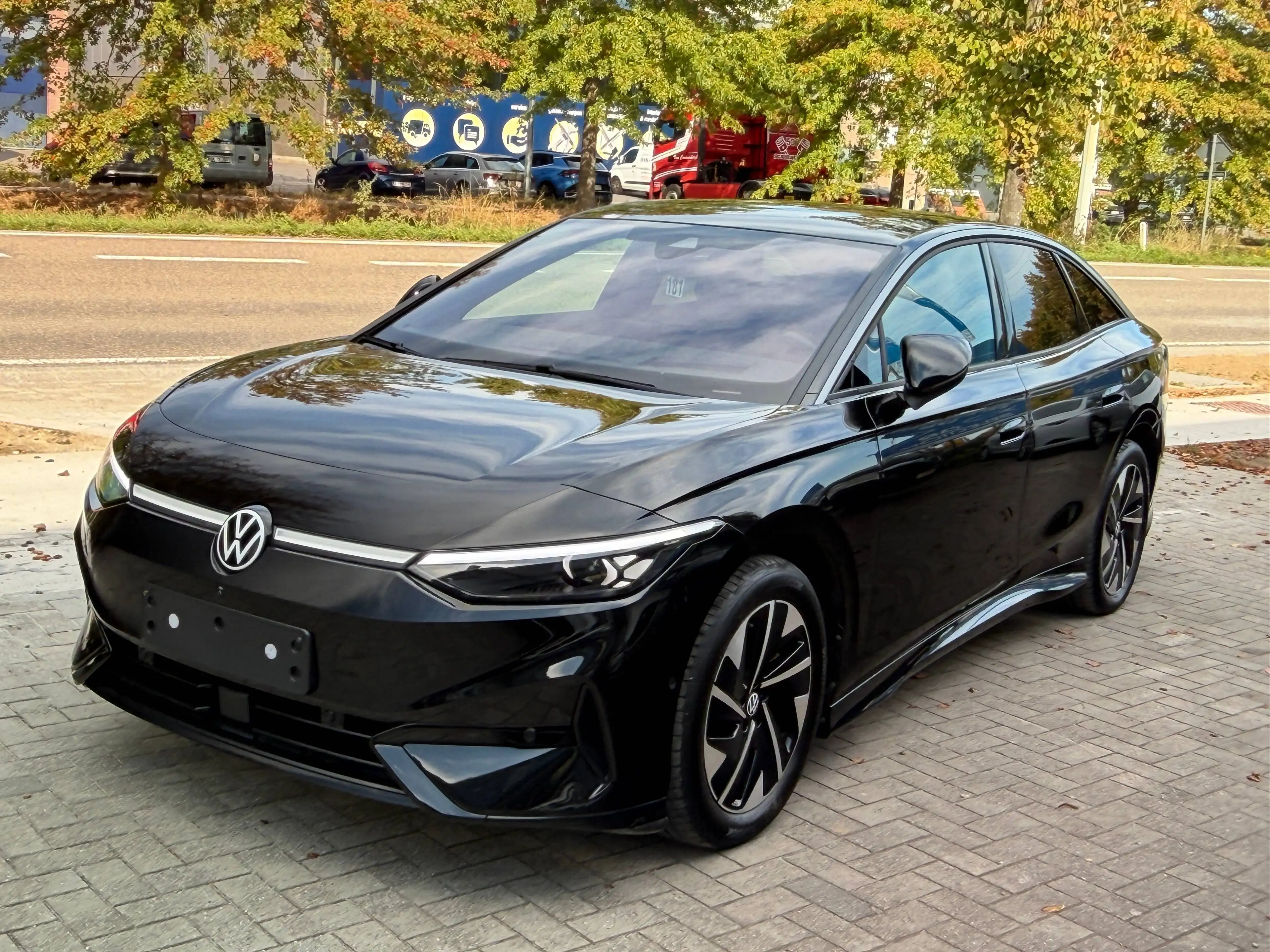 Volkswagen ID.7 Pro 77kWh *soh 97%* Adaptive Cruise, wegklapbare trekhaak, massagezetels enz. — photo 4