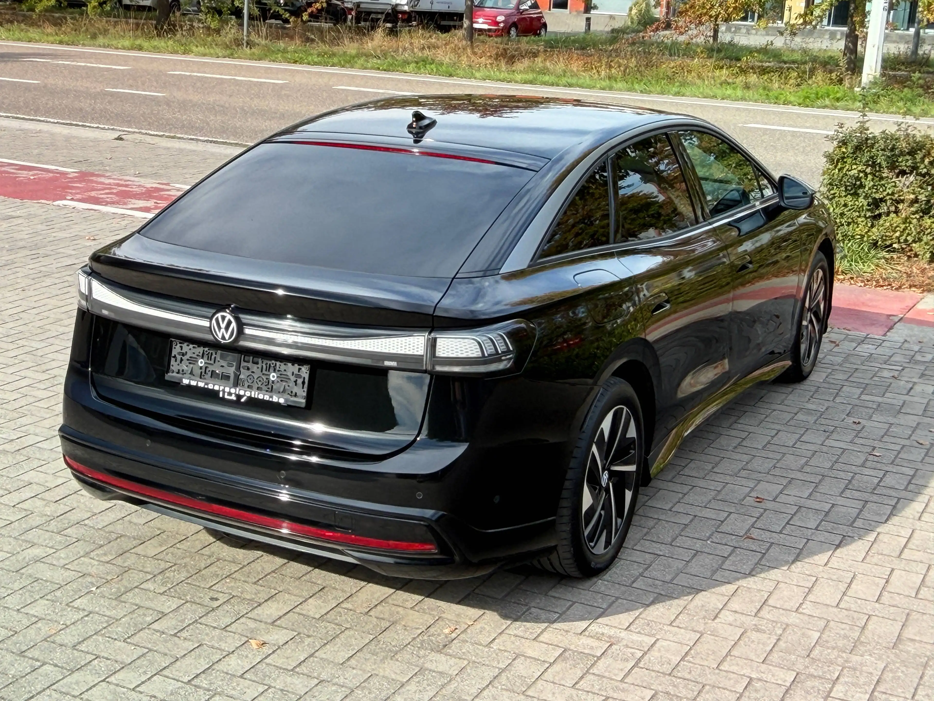 Volkswagen ID.7 Pro 77kWh *soh 97%* Adaptive Cruise, wegklapbare trekhaak, massagezetels enz. — photo 3