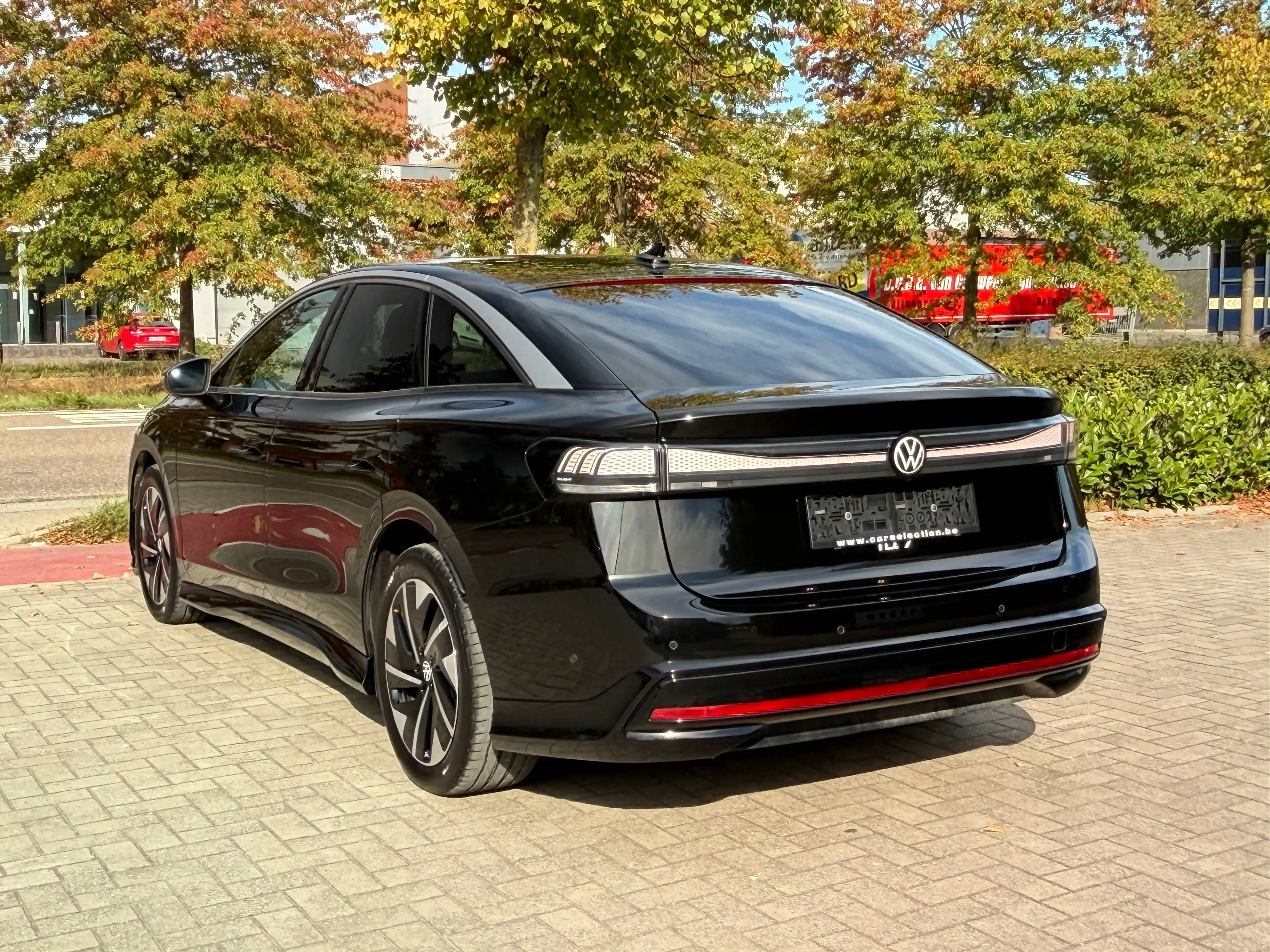 Volkswagen ID.7 Pro 77kWh *soh 97%* Adaptive Cruise, wegklapbare trekhaak, massagezetels enz. — photo 6