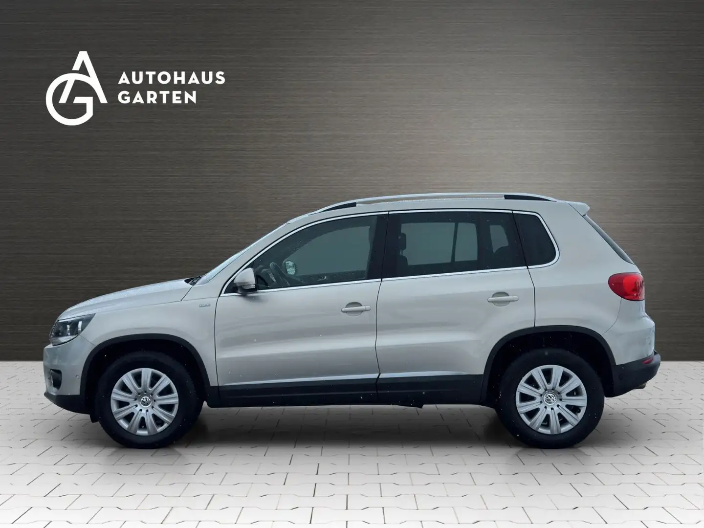 Volkswagen Tiguan 1.4TSI Sport & Style SHZ PDC Argent - 2