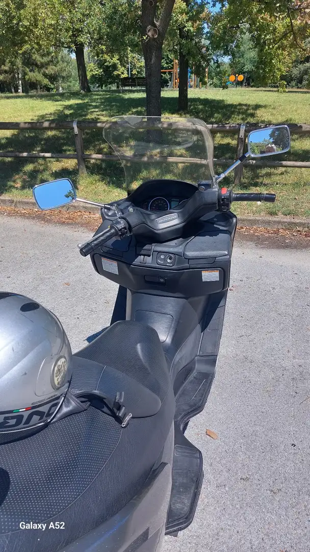 Suzuki Burgman 400 Gris - 2